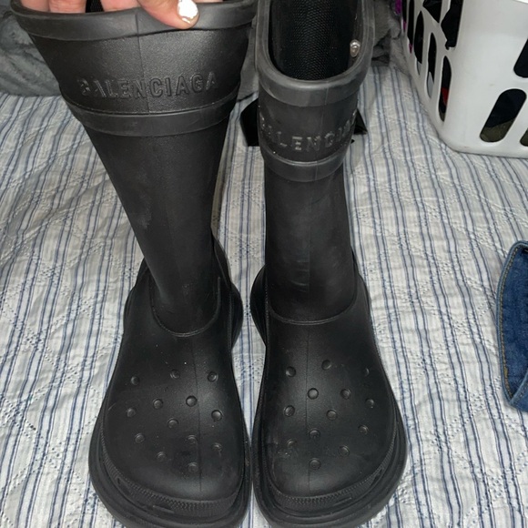 Balenciaga x Crocs Boots - Picture 11 of 11